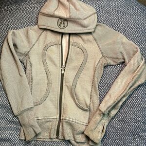 Lululemon Athletica Wonens Scuba Hoodie *Rocksteady** Size 2